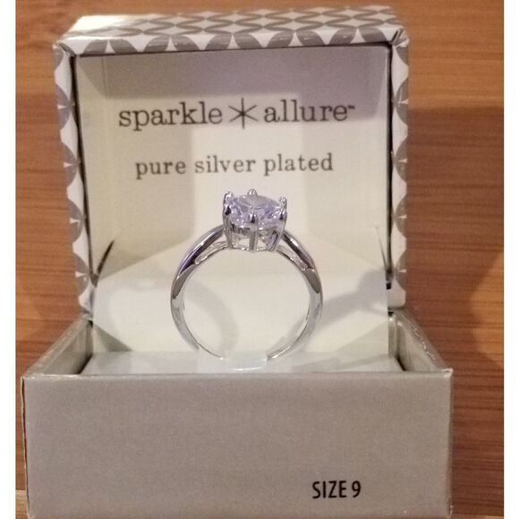 Pure Silver Ring - Picture 3 of 5